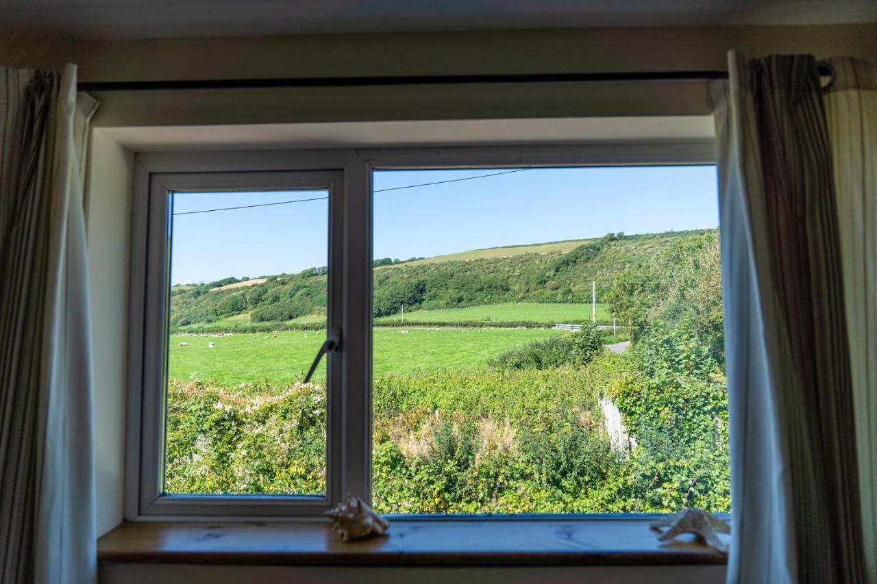 Wrth Y Nant Villa Saint Ishmaels  Exterior photo
